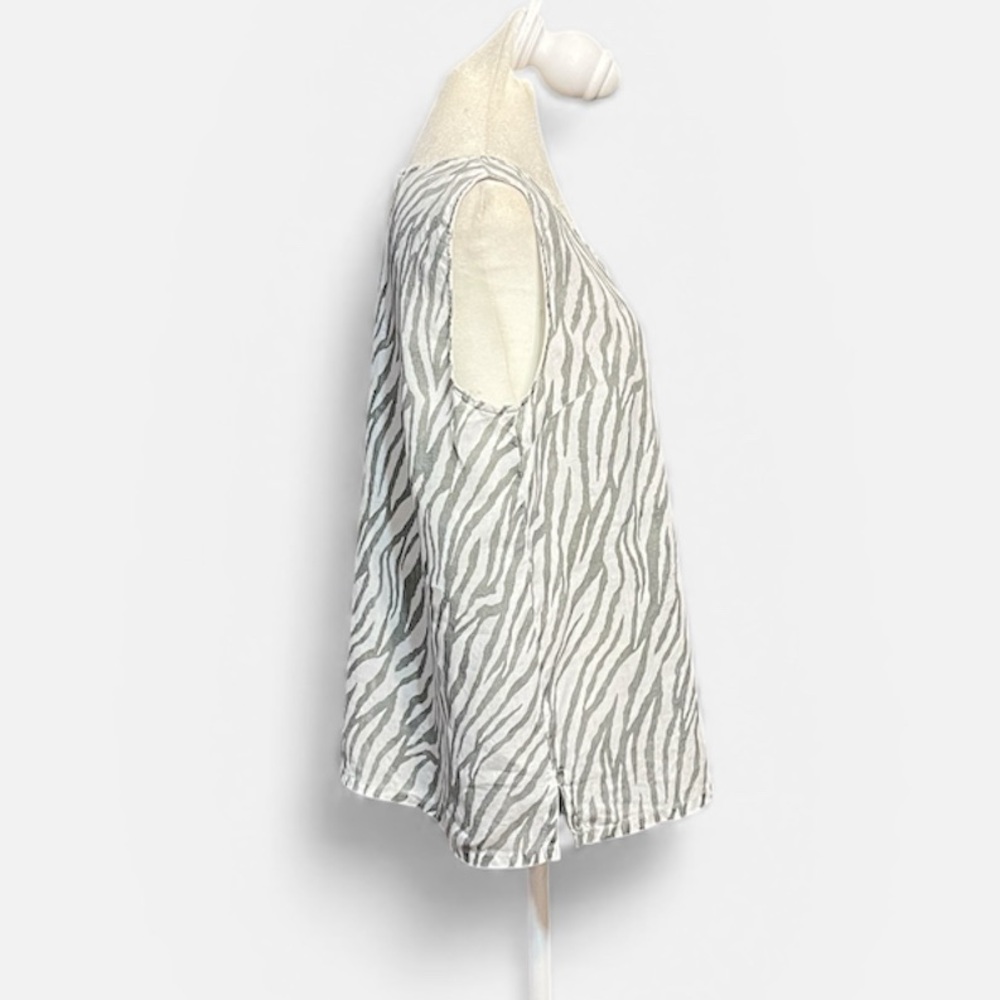 Match Point Linen Sleeveless Zebra Print Blouse Size Medium - Picture 3 of 7
